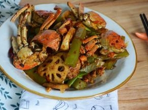 香辣大闸蟹。