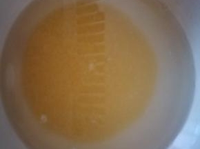 小米凉水下锅，大火煮开