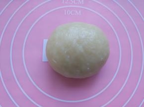 依次包好（覆盖保鲜膜静置半小时）
