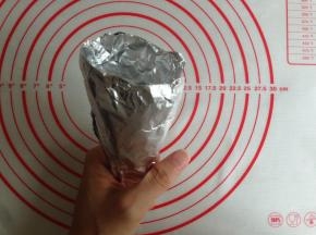 卷起如图一样的锥形筒