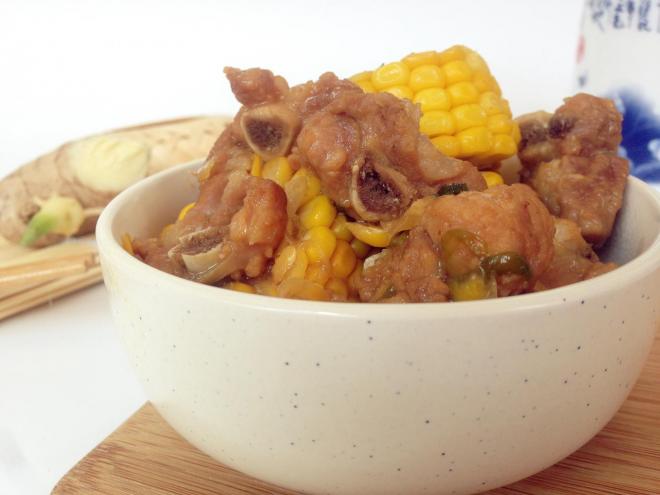玉米烧排骨