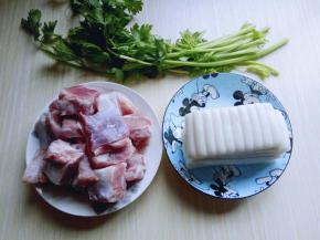 准备好食材。
