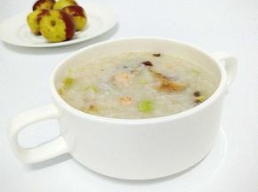 好了之后调入个人口味的盐即可。