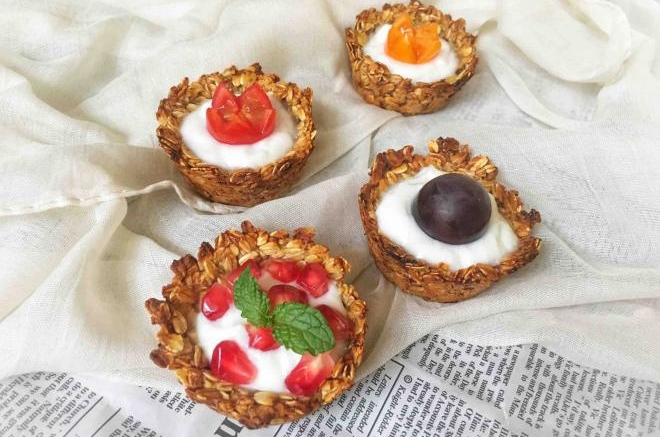 水果酸奶燕麦杯