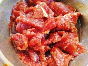 腌制15~20分钟