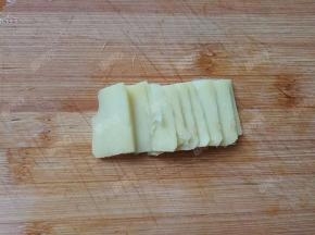 生姜先切薄片