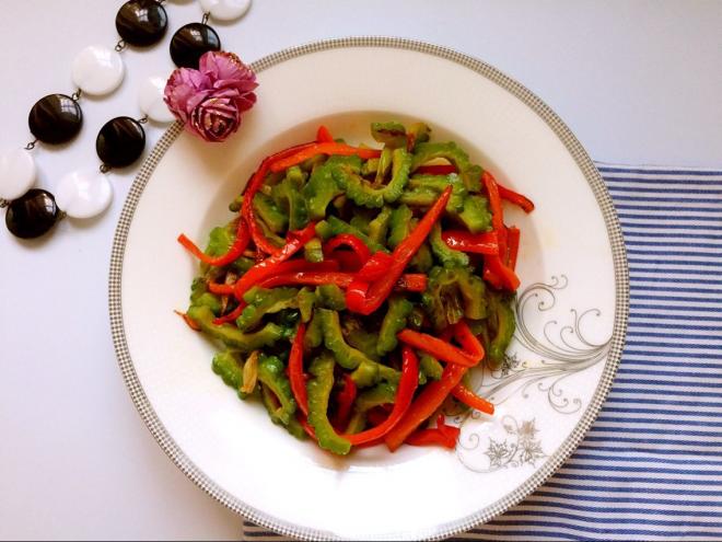 家常炒苦瓜