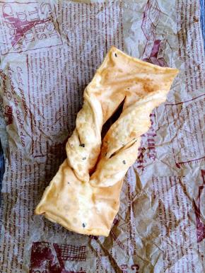 炸至2面金黄色即可