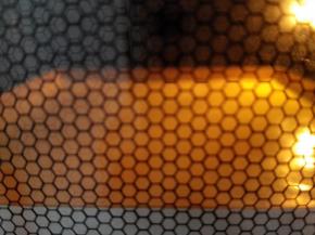 10.	烤箱预热，上下火，175度，中层，烤20分钟左右，