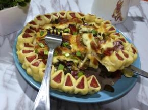 11、一款自制的披萨就做好了