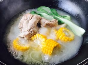 放入小油菜