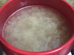 银耳煲到粘稠有胶质释出