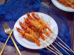 蘸上番茄酱味道也不错哦，小朋友特别喜欢这样吃