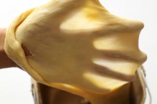 揉至手膜阶段。