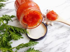 7.       此时放凉就可以装瓶密封保存了。