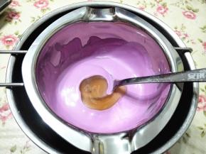 加入蜂蜜，拌匀，