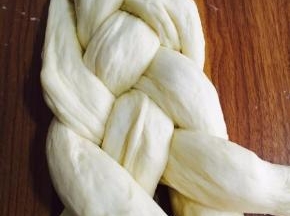 四根依次放平！开始编制。