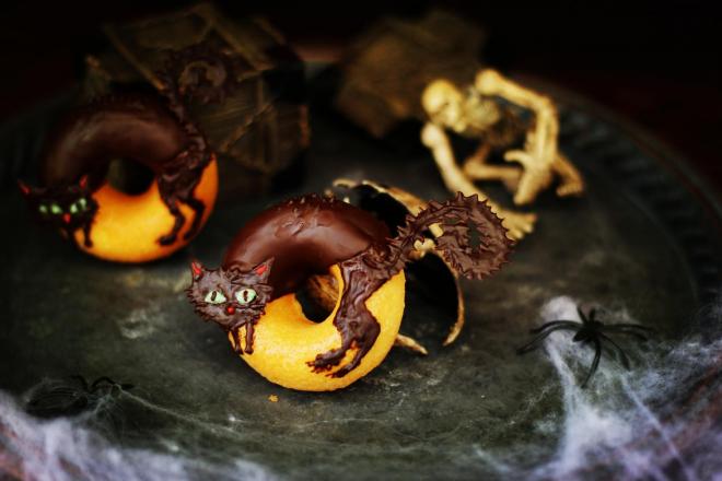 万圣节炸毛猫创意巧克力甜甜圈