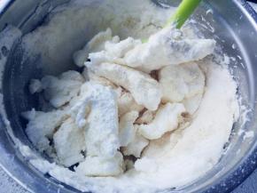 从底部翻拌混合