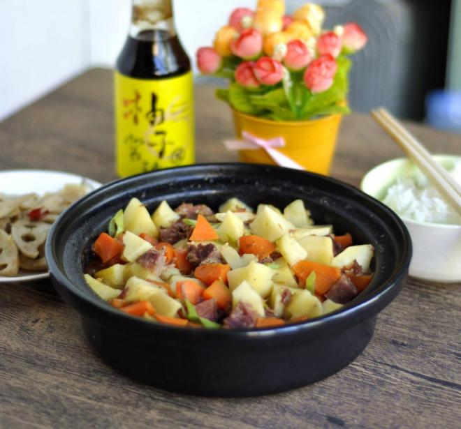 快手版：柚子味土豆烧牛肉