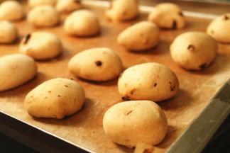 烤好的麻薯面包