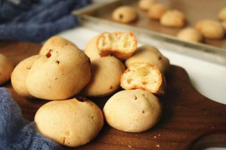 好吃方便的小面包。