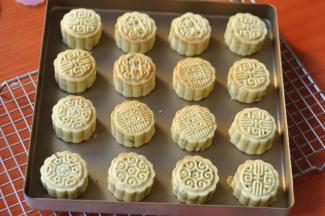 14、拿出来再刷一层薄薄的蛋液，