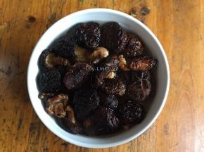 干香菇洗净后提前泡发