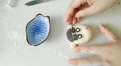 放上齐刘海，及耳朵。中小火蒸。