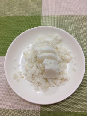 准备糯米饭一碗