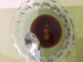 在香油拌匀即可