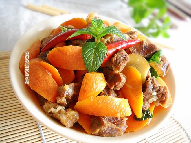 薄荷金笋牛肉
