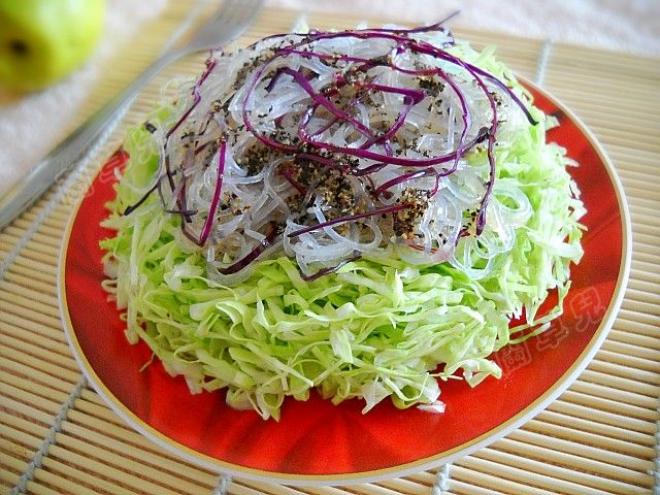 柠香油醋汁包菜沙拉