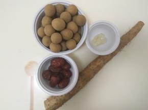 准备好所有食材。