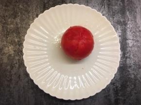 将西红柿去皮