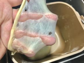 可以扯出手套膜