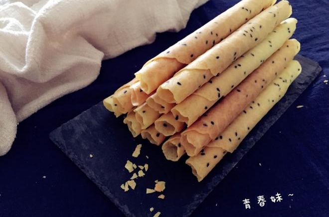 黑芝麻蛋卷