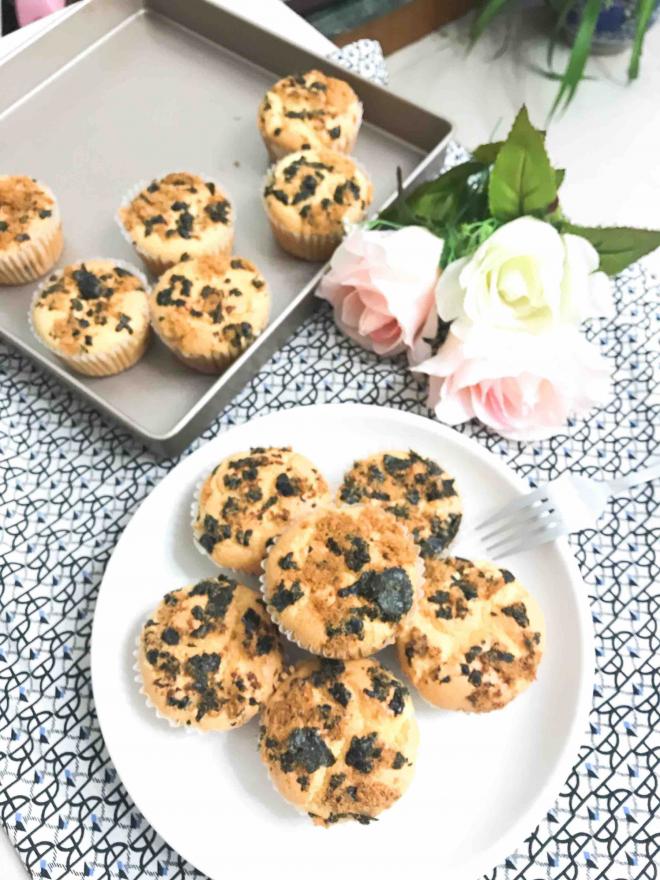 海苔肉松戚风纸杯蛋糕