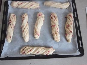 放入烤盘，进行二次发酵。