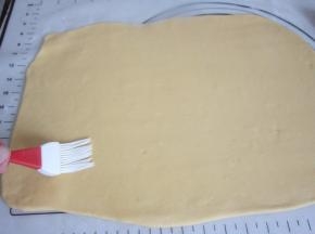 涮上一层玉米油。