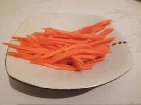 胡萝卜切丝