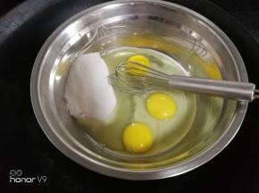 隔温水融化。