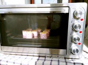 放入UKOEO5002烤箱烤35分钟