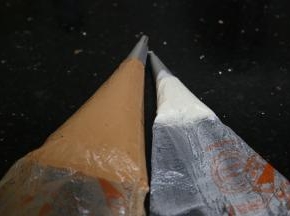 装入裱花袋内