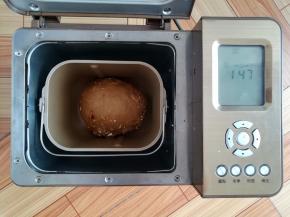 收圆面团，继续发酵