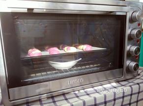 放入UKOEO5002烤箱里进行二次发酵