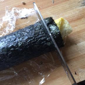 用刀，切段，就可以了；