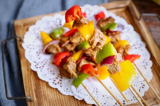 多彩牛肉烤串