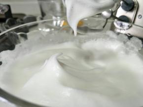 出现小弯钩。放置待用。