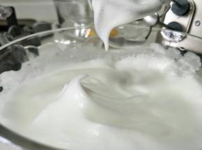 出现小弯钩。放置待用。